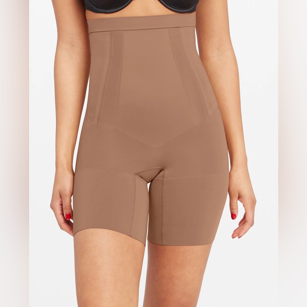 SPANX OnCore High-Waisted Mid-Thigh Short in cafe au lait size L